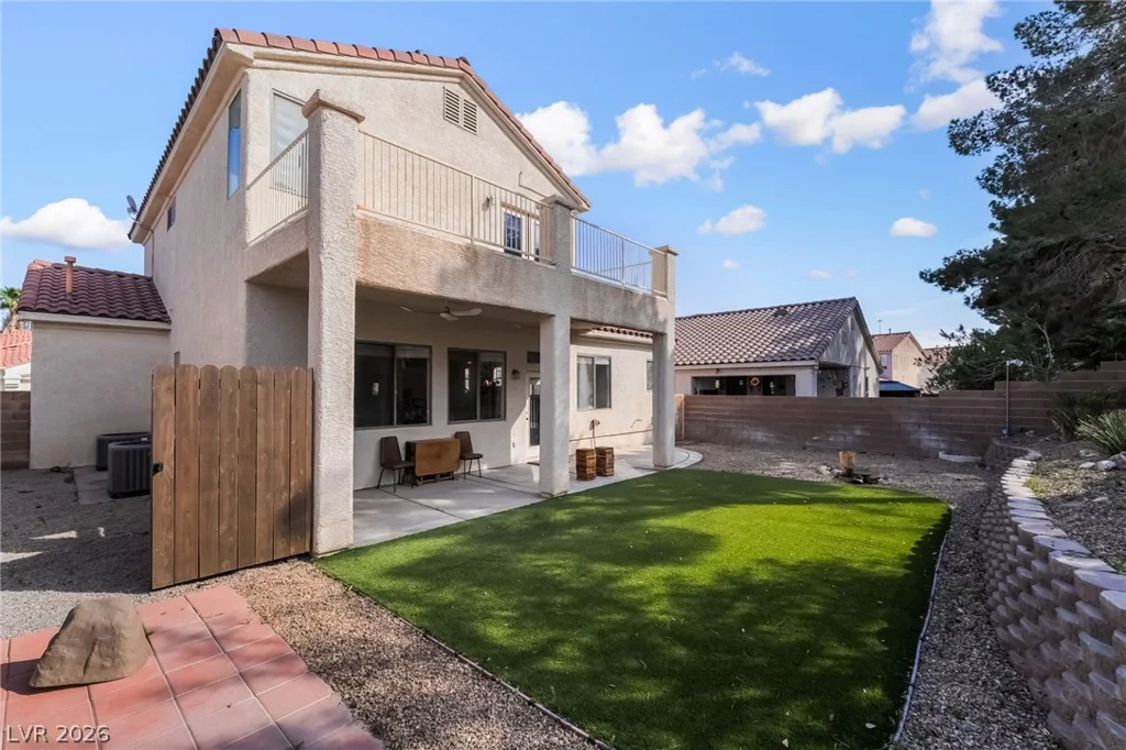 8943 Shale Valley, Las Vegas, NV 89123