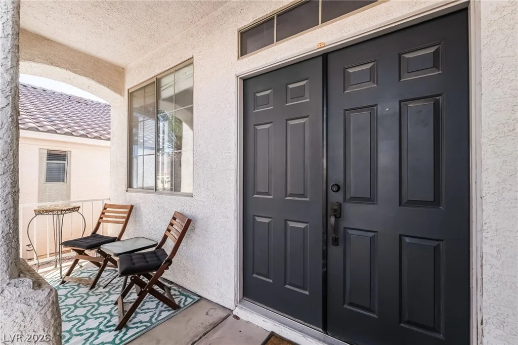 8943 Shale Valley, Las Vegas, NV 89123