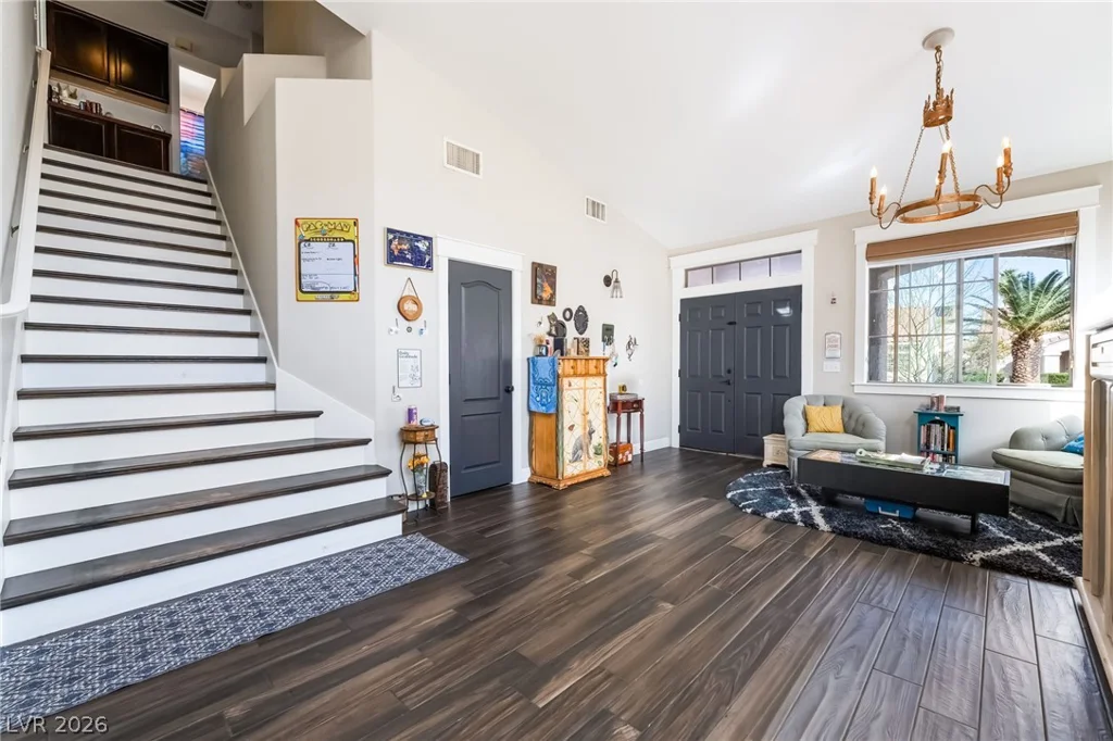 8943 Shale Valley, Las Vegas, NV 89123