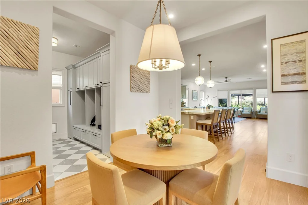 2007 Cherry Creek, Las Vegas, NV 89135