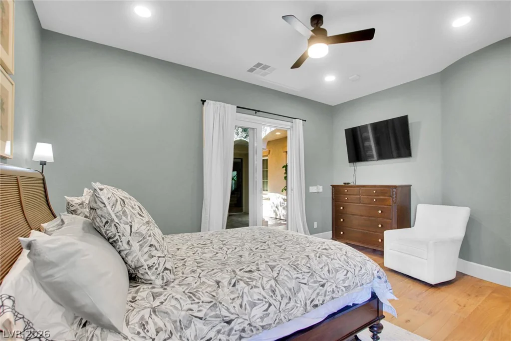 2007 Cherry Creek, Las Vegas, NV 89135