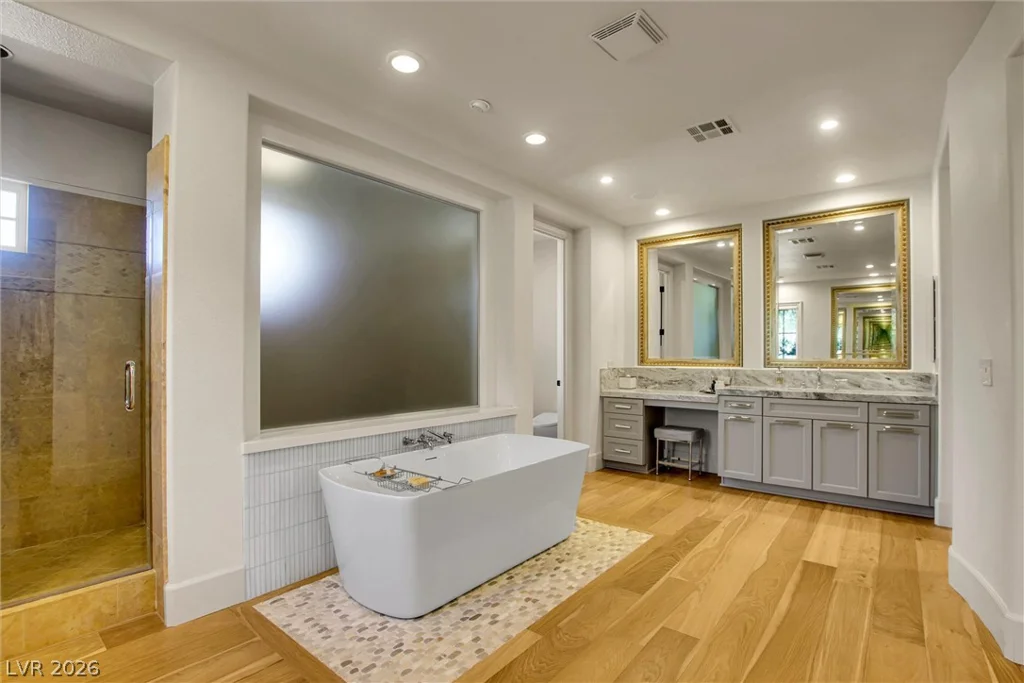 2007 Cherry Creek, Las Vegas, NV 89135