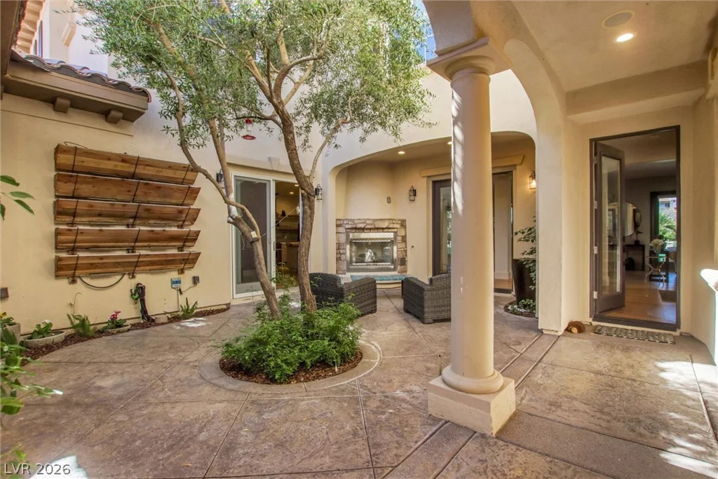 2007 Cherry Creek, Las Vegas, NV 89135