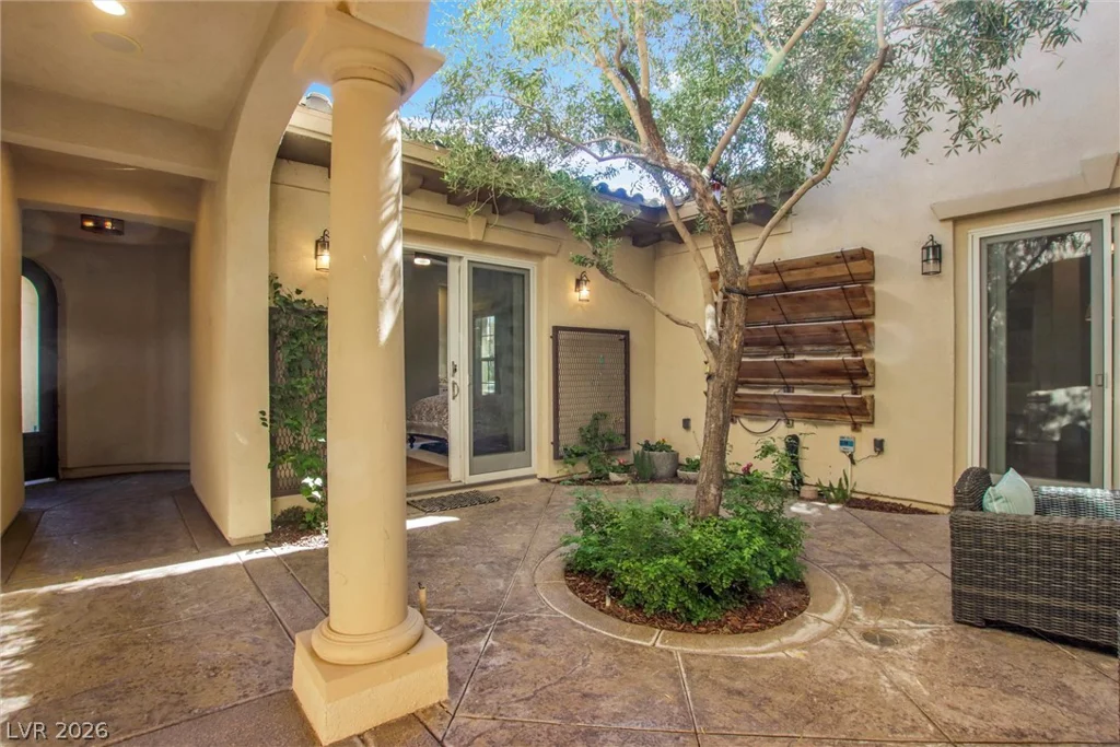 2007 Cherry Creek, Las Vegas, NV 89135