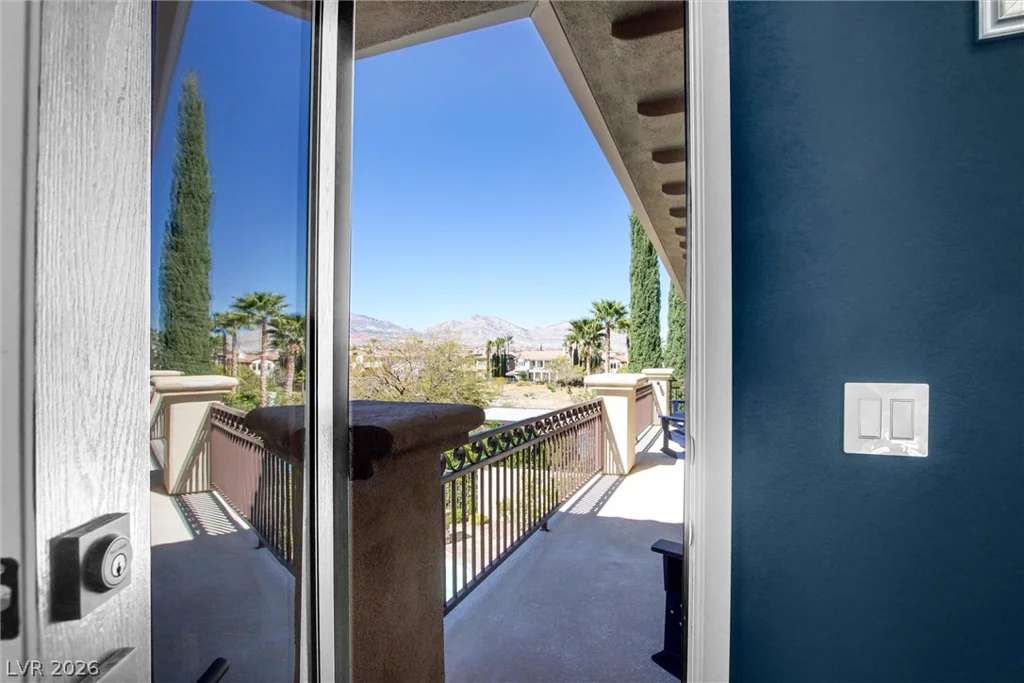 2007 Cherry Creek, Las Vegas, NV 89135