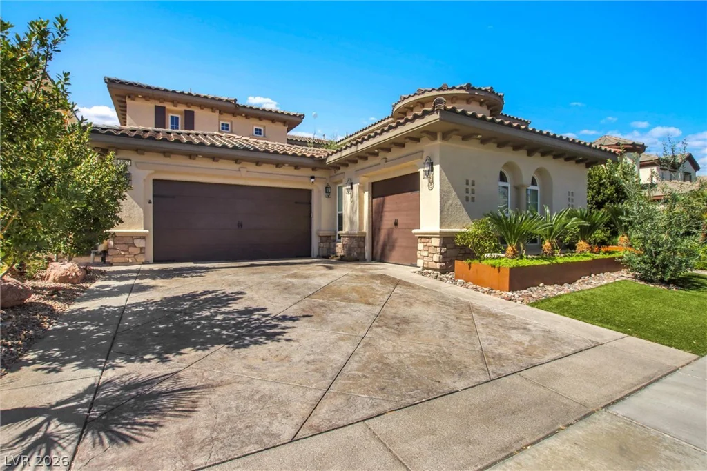 2007 Cherry Creek, Las Vegas, NV 89135