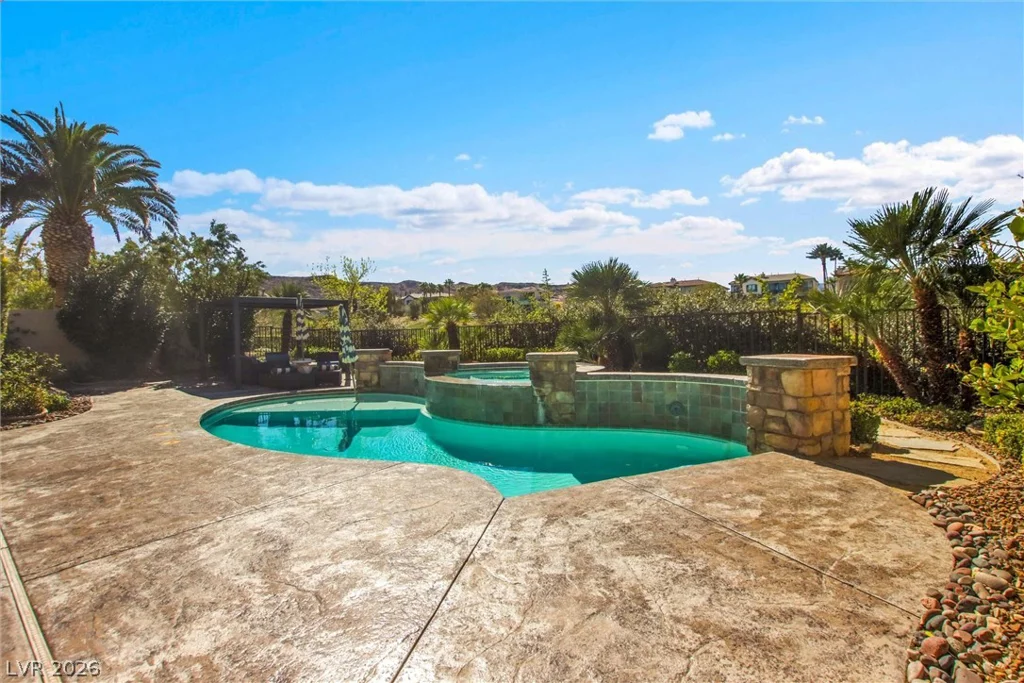 2007 Cherry Creek, Las Vegas, NV 89135