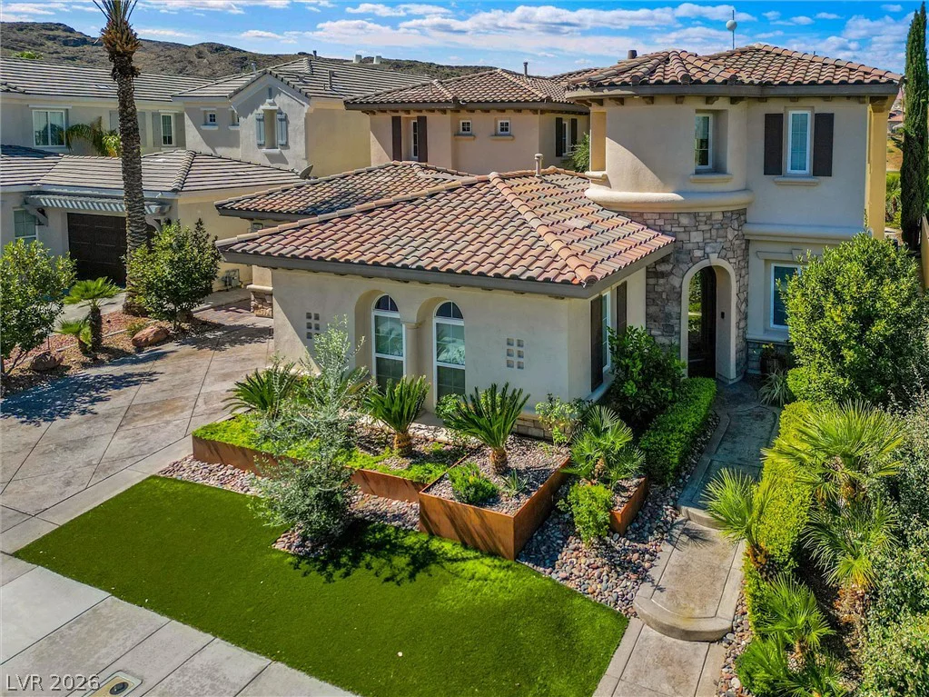 2007 Cherry Creek, Las Vegas, NV 89135