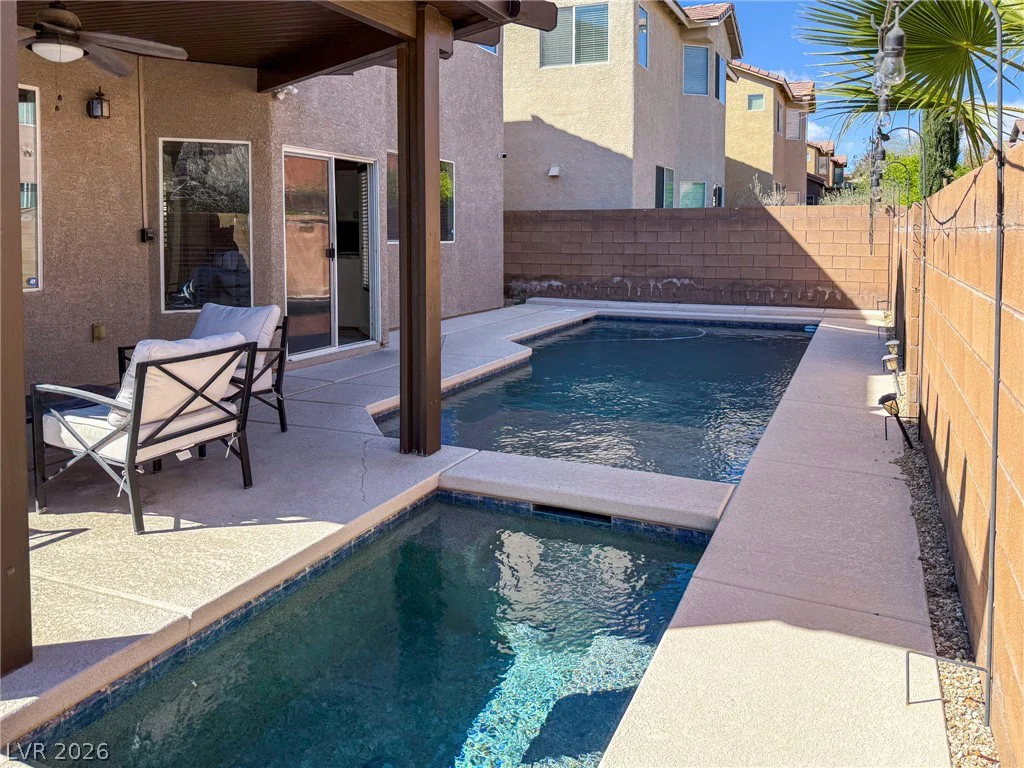 9156 Weeping Hollow, Las Vegas, NV 89178