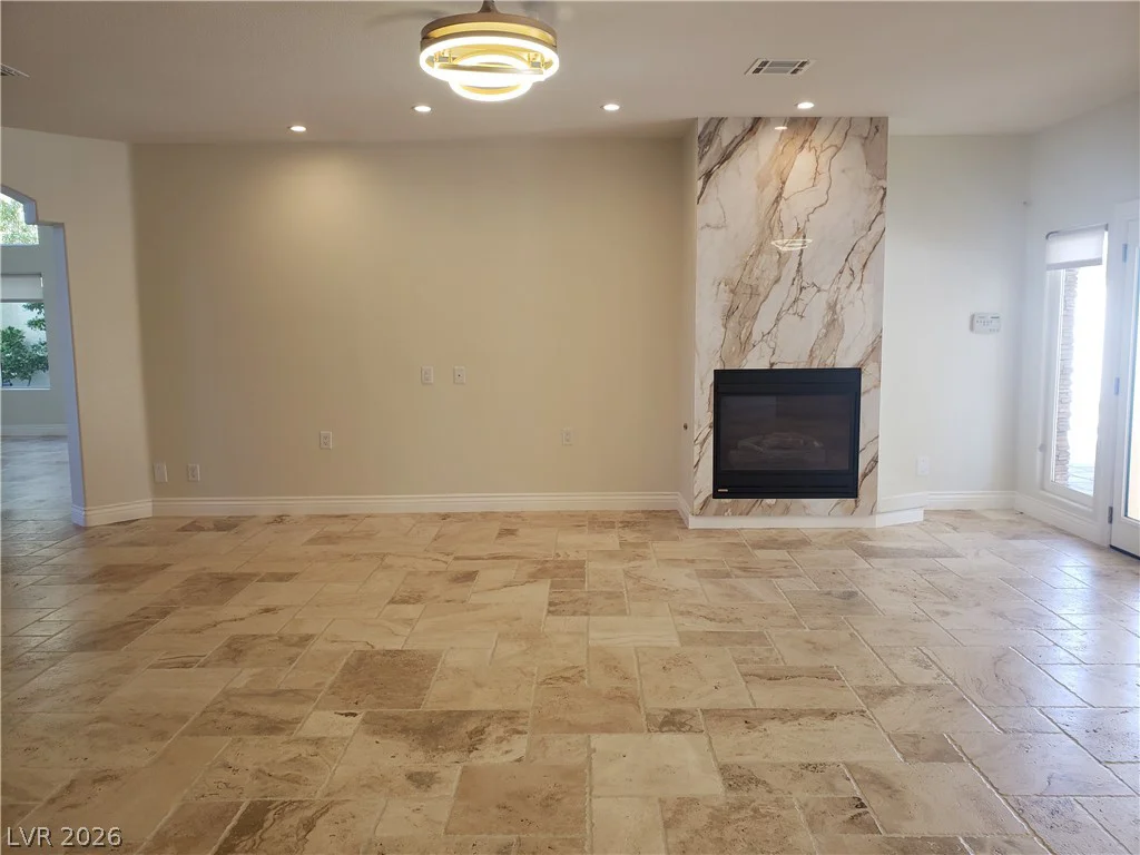 7261 Obannon, Las Vegas, NV 89117