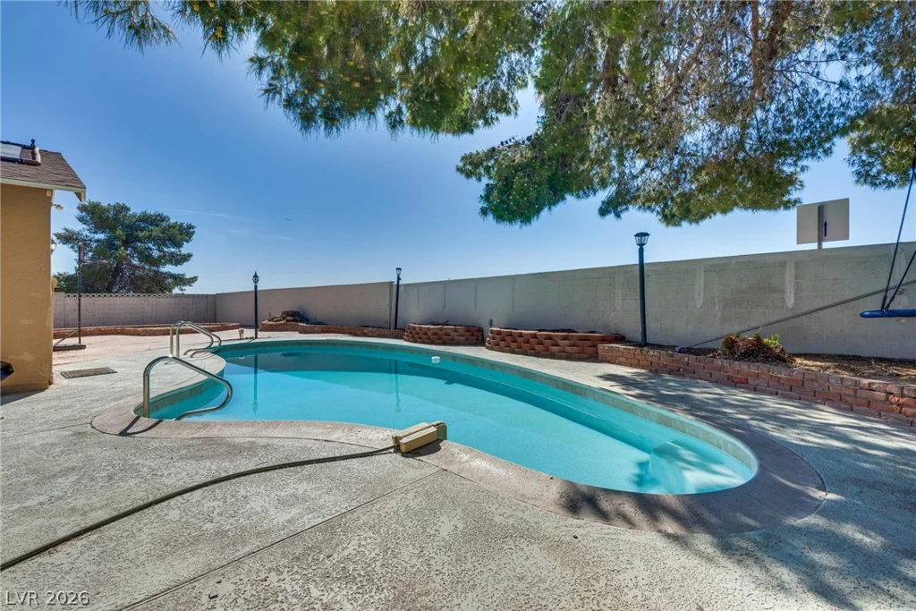 2503 Siesta, Las Vegas, NV 89121