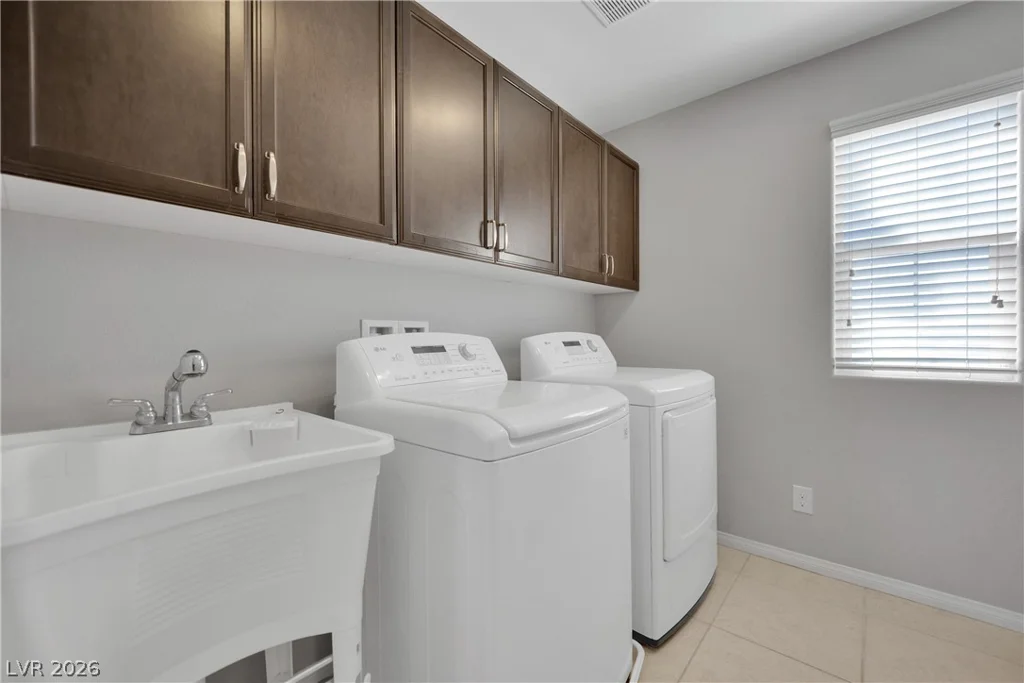 162 Black Crow, Las Vegas, NV 89123
