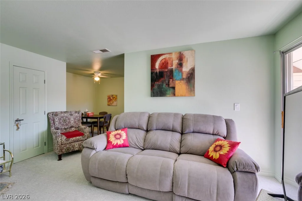 5060 Indian River, Las Vegas, NV 89103
