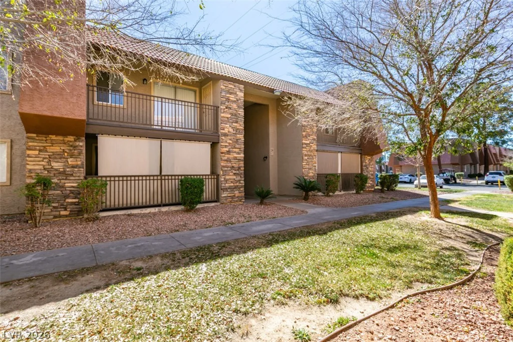 5060 Indian River, Las Vegas, NV 89103