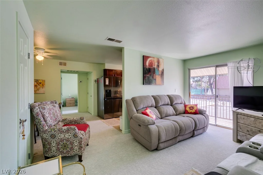 5060 Indian River, Las Vegas, NV 89103