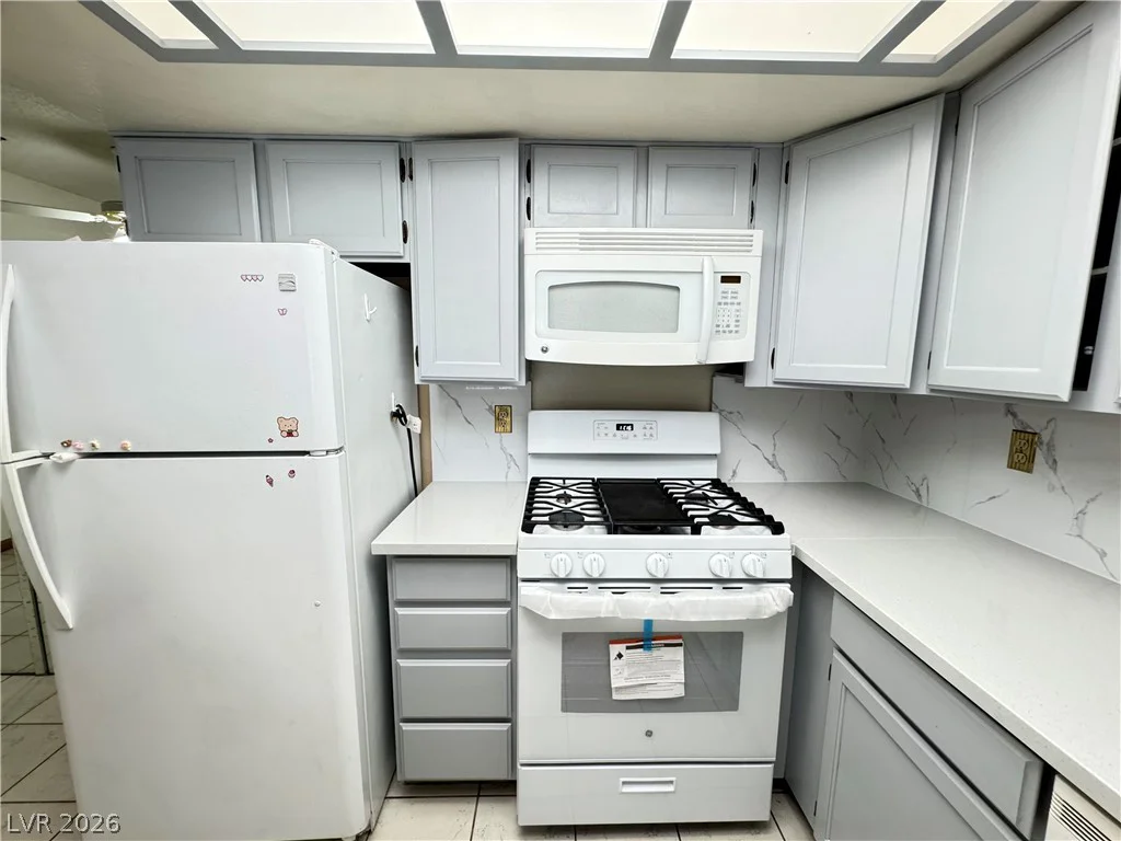 1406 Santa Margarita, Las Vegas, NV 89146