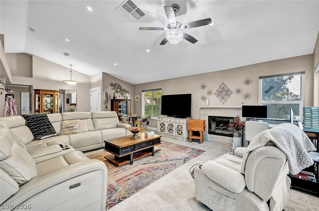 5256 Crooked Valley, Las Vegas, NV 89149