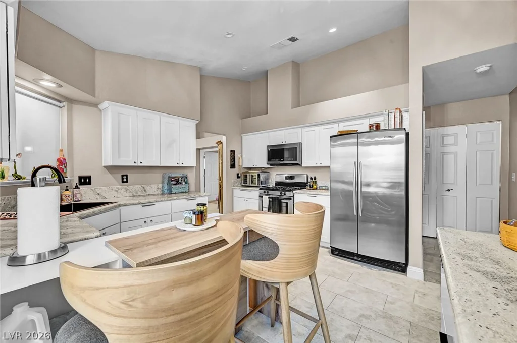 5256 Crooked Valley, Las Vegas, NV 89149