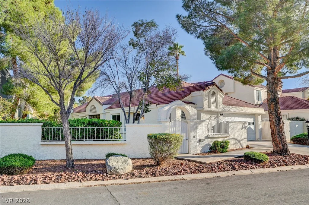 5256 Crooked Valley, Las Vegas, NV 89149