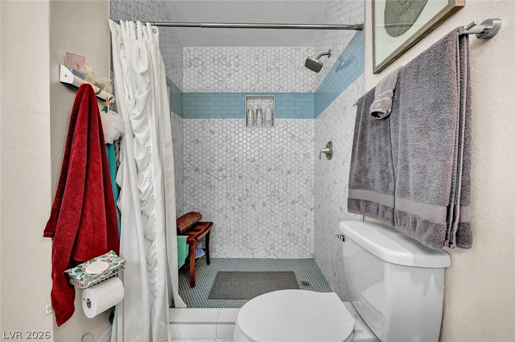 5256 Crooked Valley, Las Vegas, NV 89149
