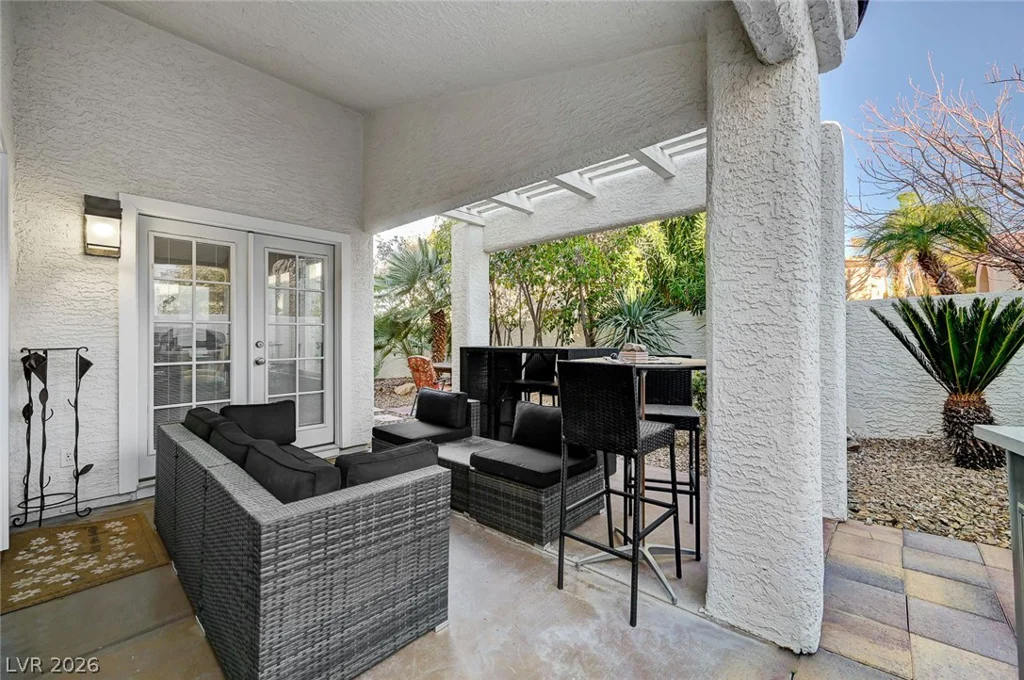 5256 Crooked Valley, Las Vegas, NV 89149