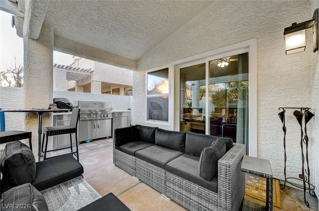 5256 Crooked Valley, Las Vegas, NV 89149