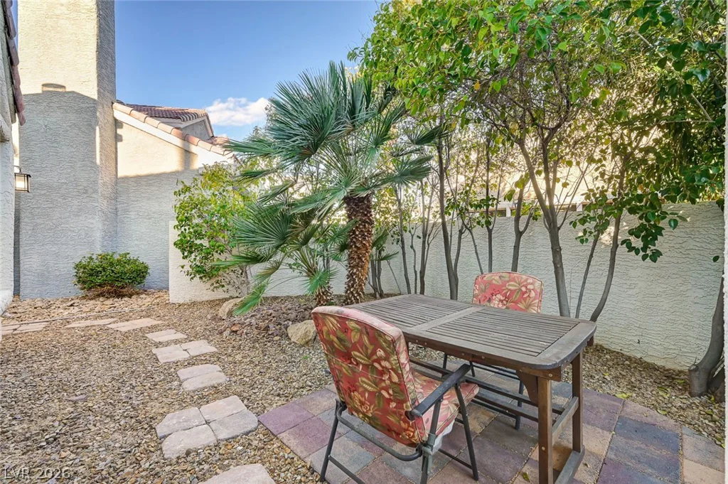 5256 Crooked Valley, Las Vegas, NV 89149