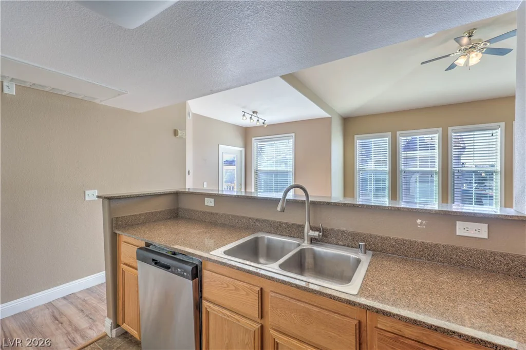 10550 Alexander, Las Vegas, NV 89129