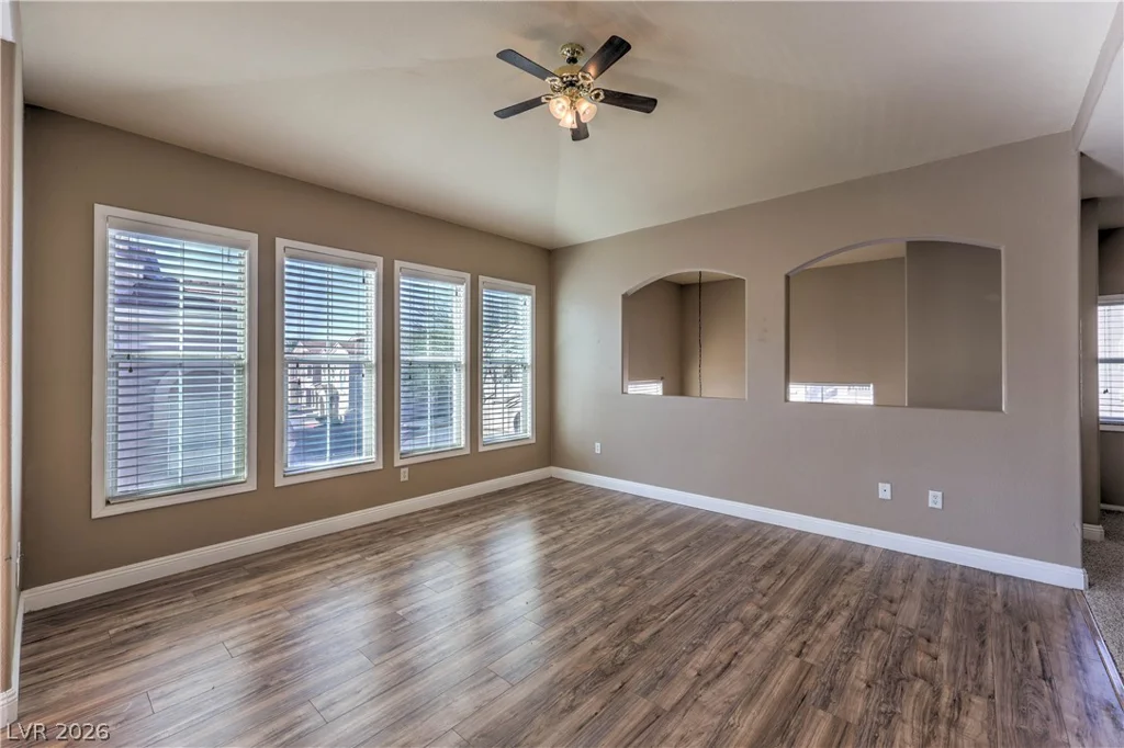 10550 Alexander, Las Vegas, NV 89129