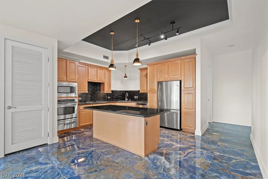 360 Desert Inn, Las Vegas, NV 89109