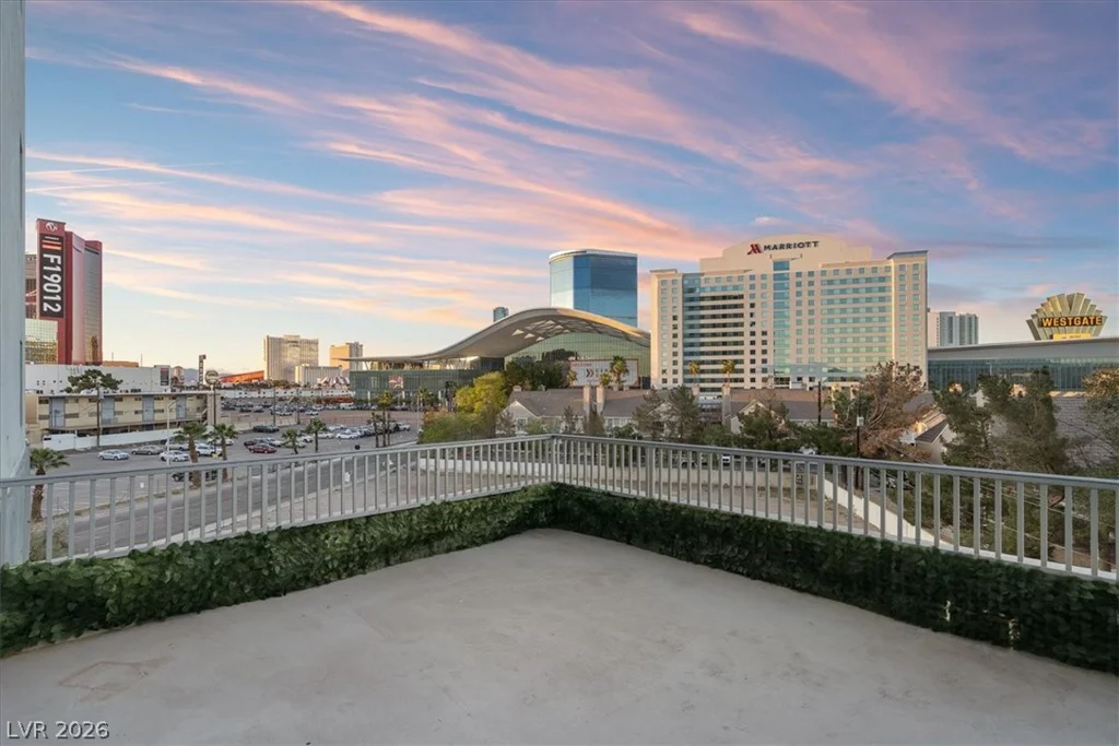 360 Desert Inn, Las Vegas, NV 89109