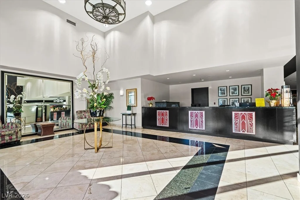 360 Desert Inn, Las Vegas, NV 89109