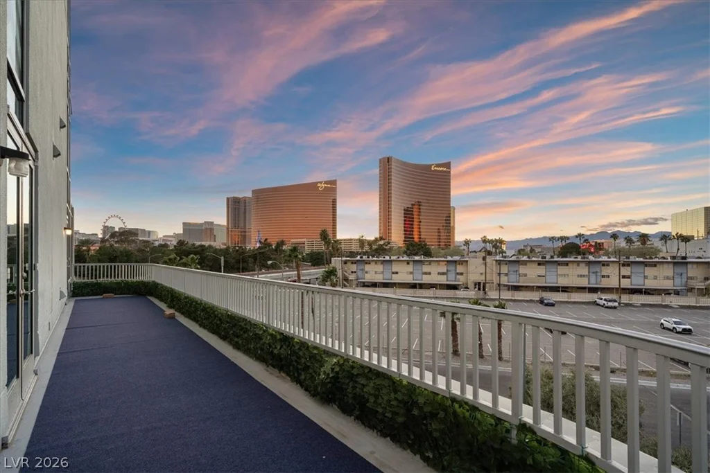 360 Desert Inn, Las Vegas, NV 89109
