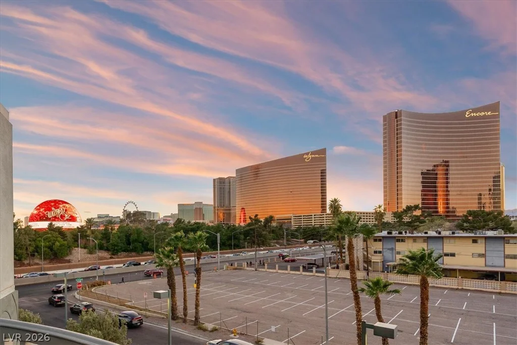 360 Desert Inn, Las Vegas, NV 89109