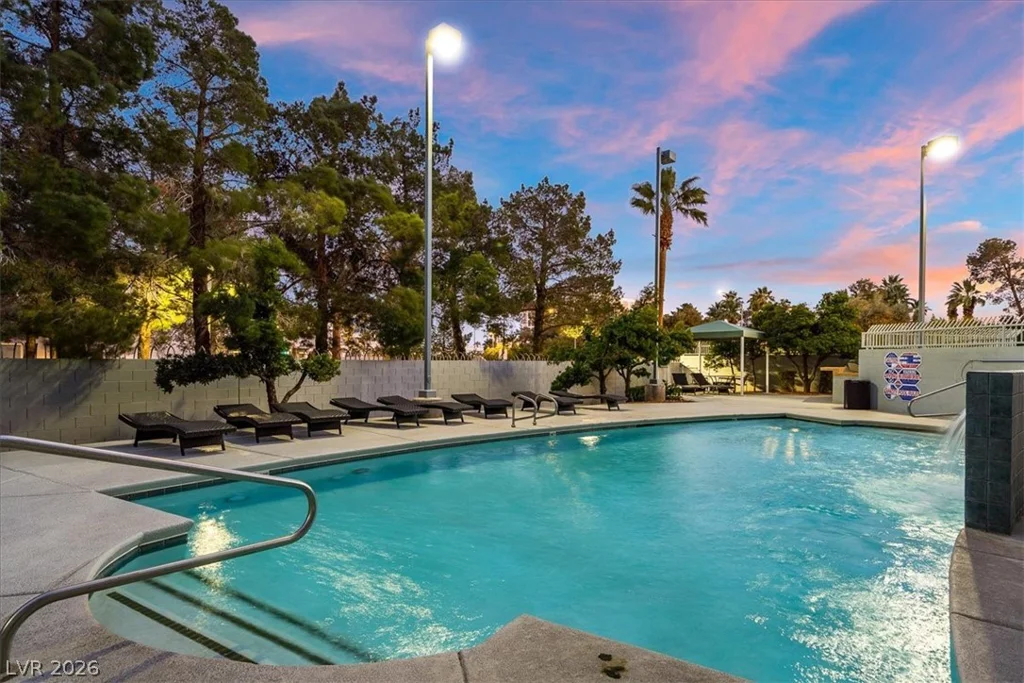 360 Desert Inn, Las Vegas, NV 89109