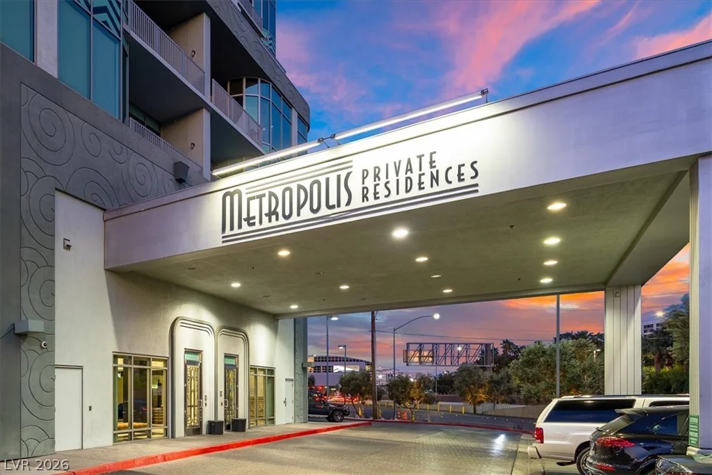 360 Desert Inn, Las Vegas, NV 89109