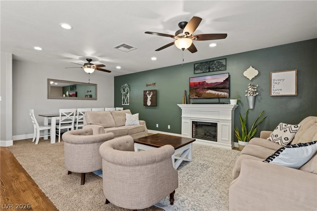 4240 Mills, Logandale, NV 89021
