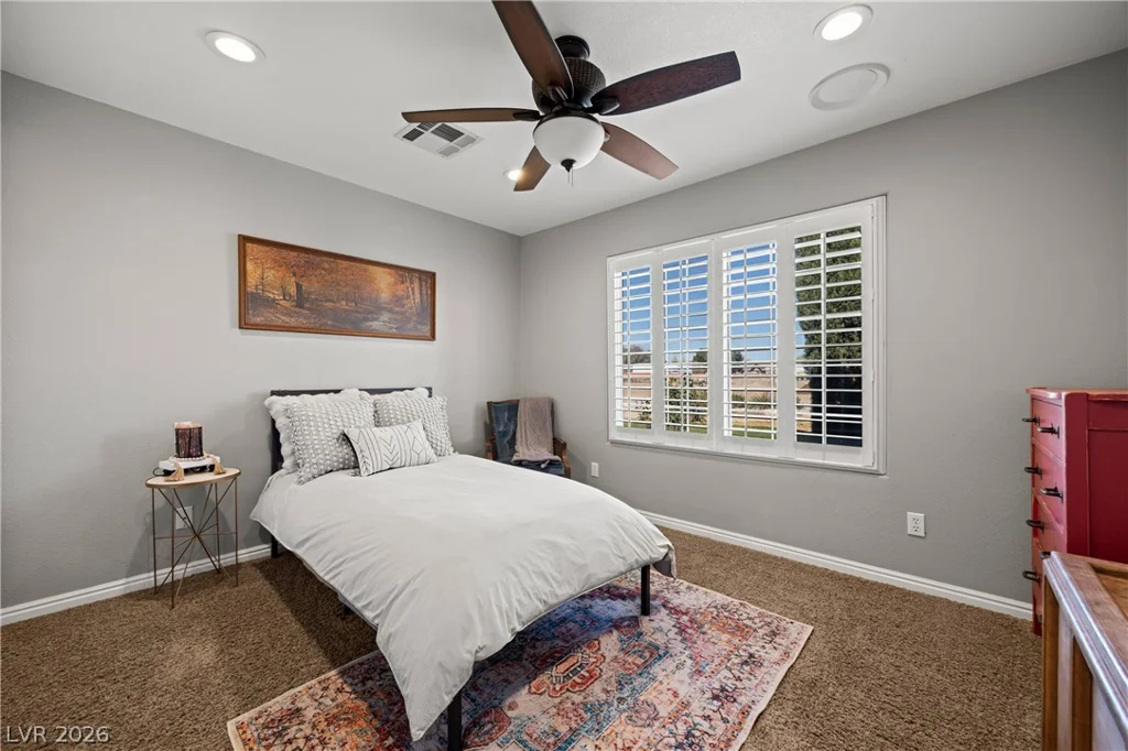 4240 Mills, Logandale, NV 89021