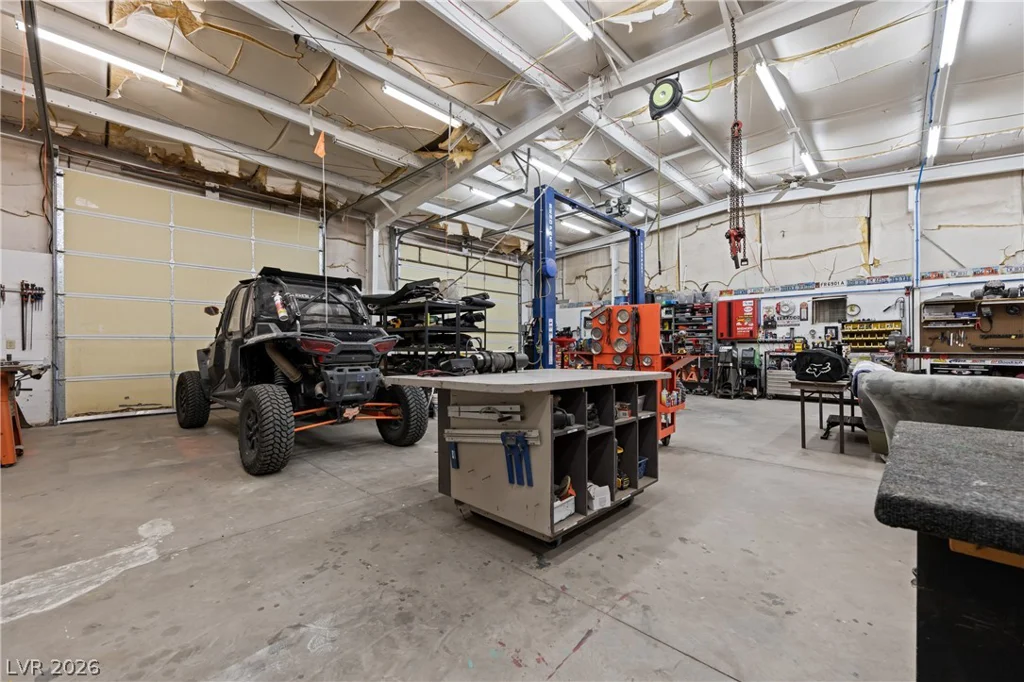 4240 Mills, Logandale, NV 89021