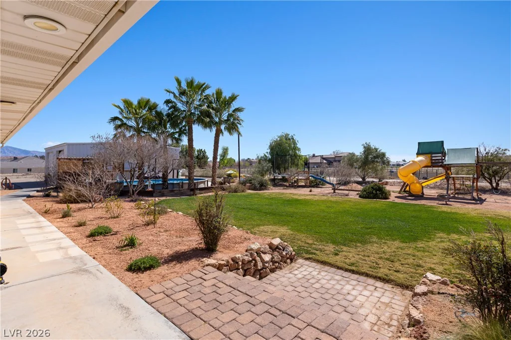 4240 Mills, Logandale, NV 89021