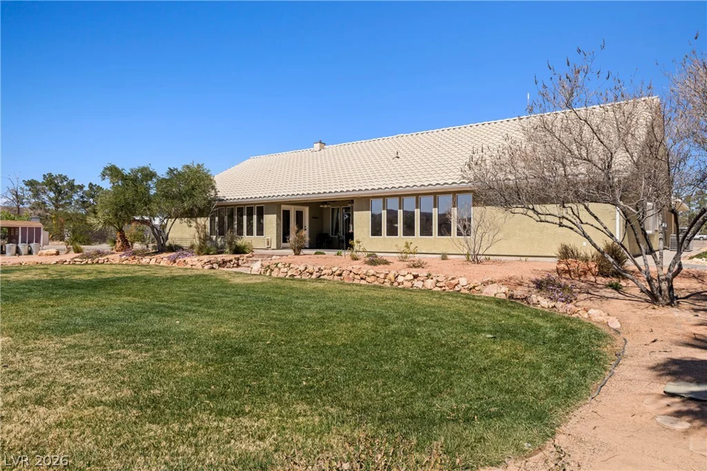 4240 Mills, Logandale, NV 89021
