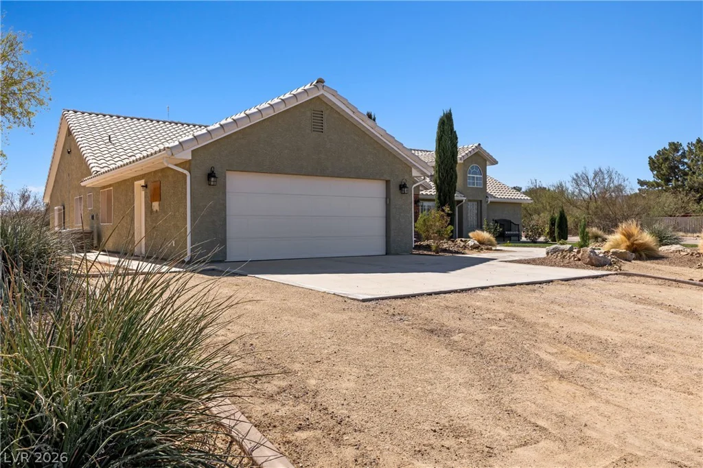 4240 Mills, Logandale, NV 89021