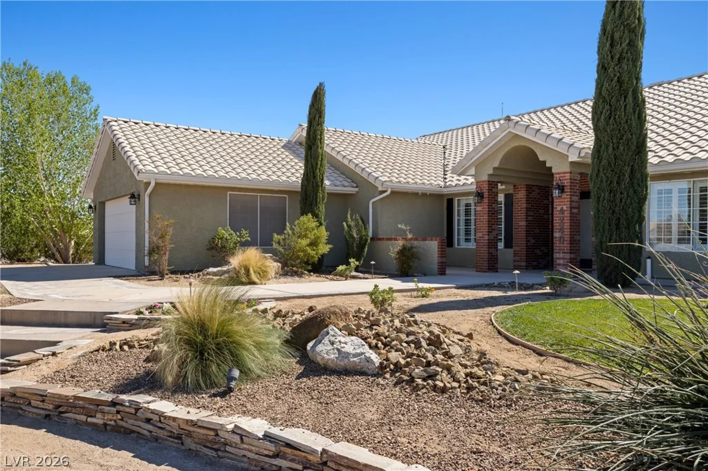 4240 Mills, Logandale, NV 89021