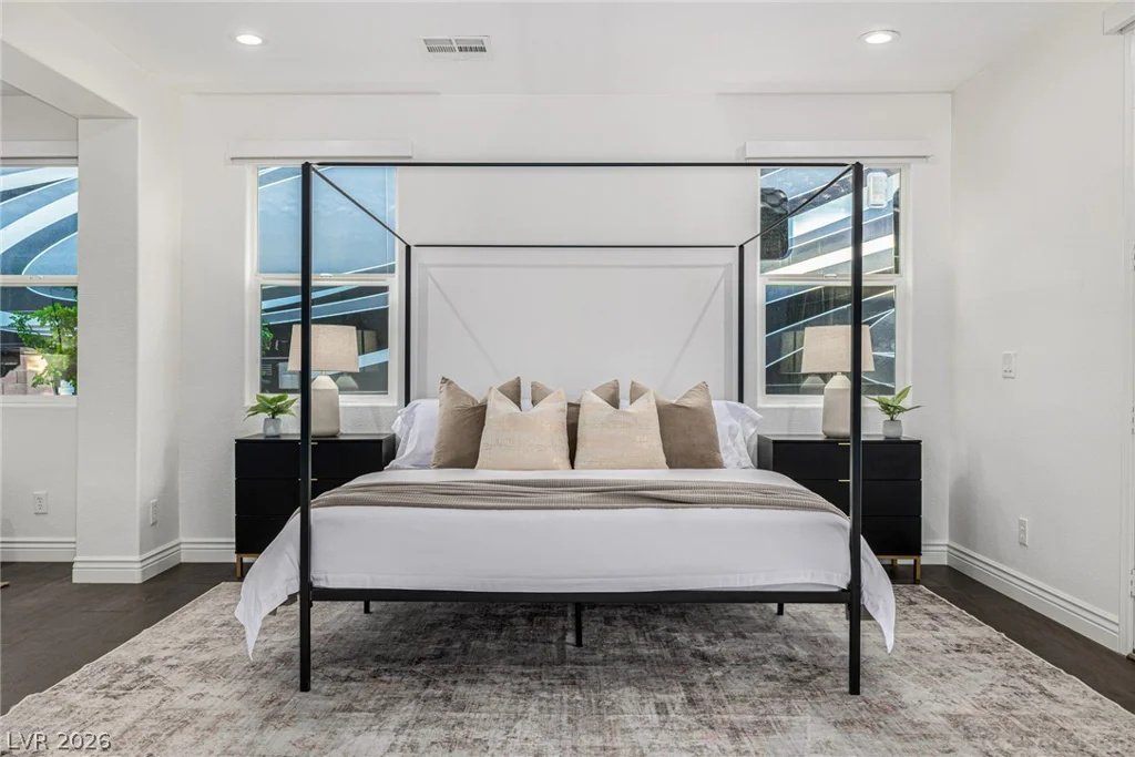 7840 Thunder Echo, Las Vegas, NV 89131
