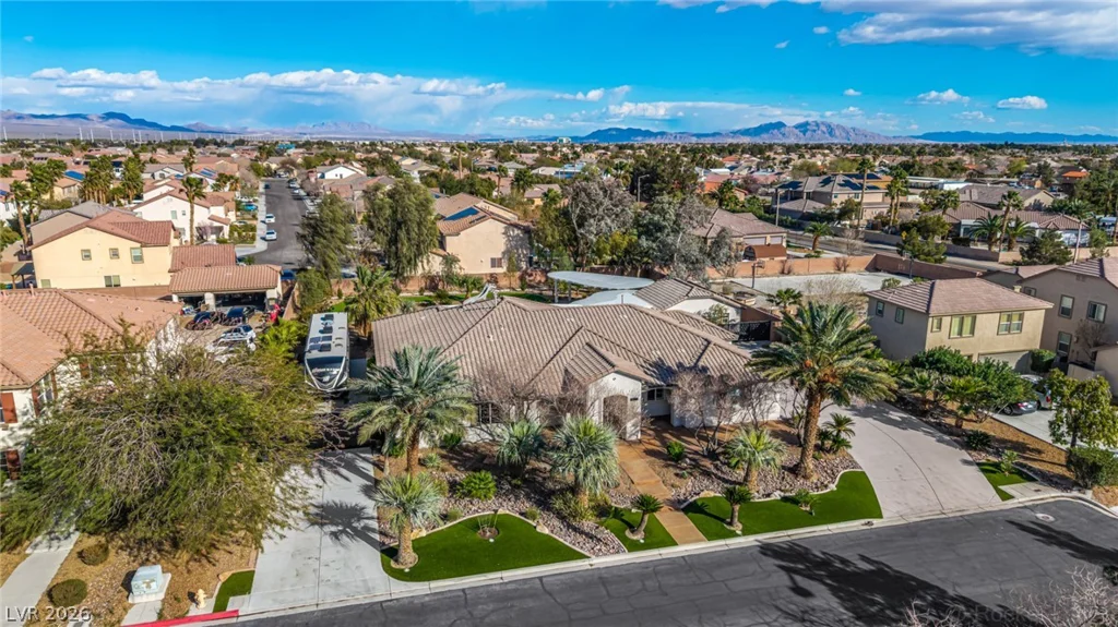 7840 Thunder Echo, Las Vegas, NV 89131