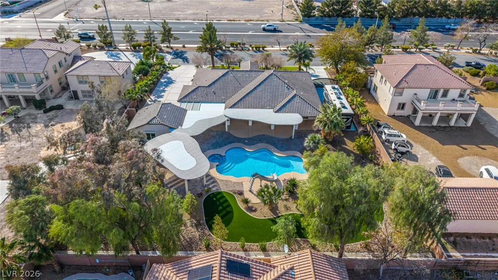 7840 Thunder Echo, Las Vegas, NV 89131