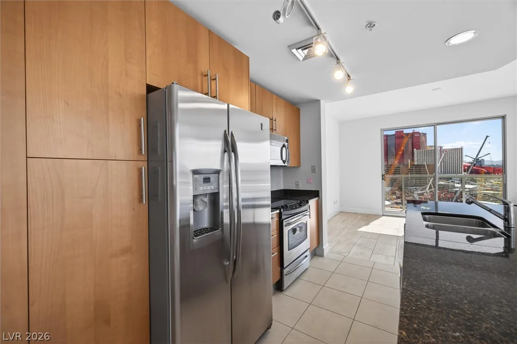 200 Sahara, Las Vegas, NV 89102