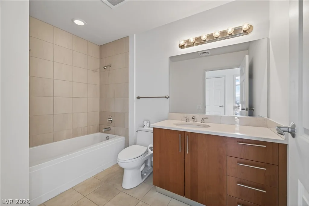 200 Sahara, Las Vegas, NV 89102