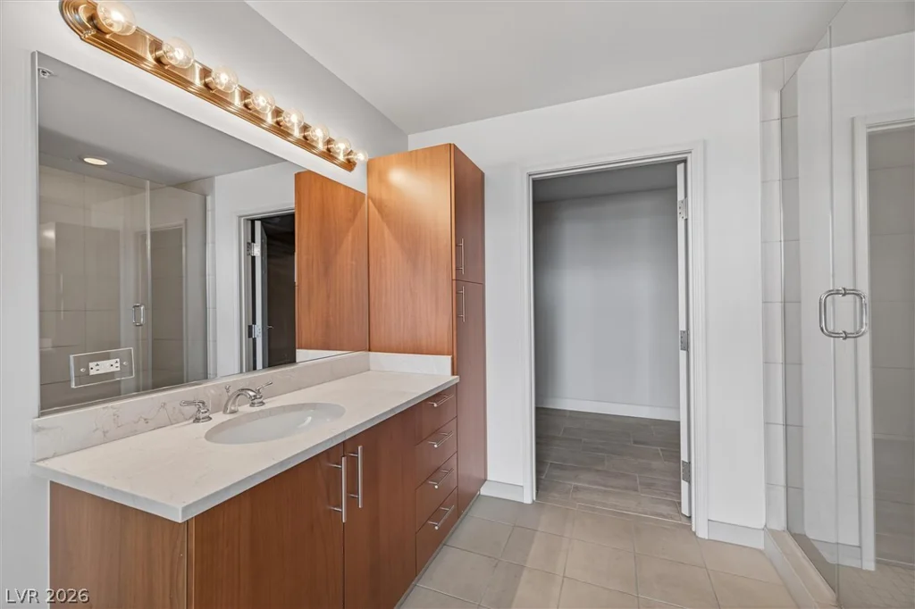200 Sahara, Las Vegas, NV 89102