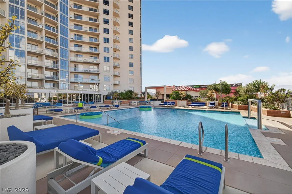 200 Sahara, Las Vegas, NV 89102